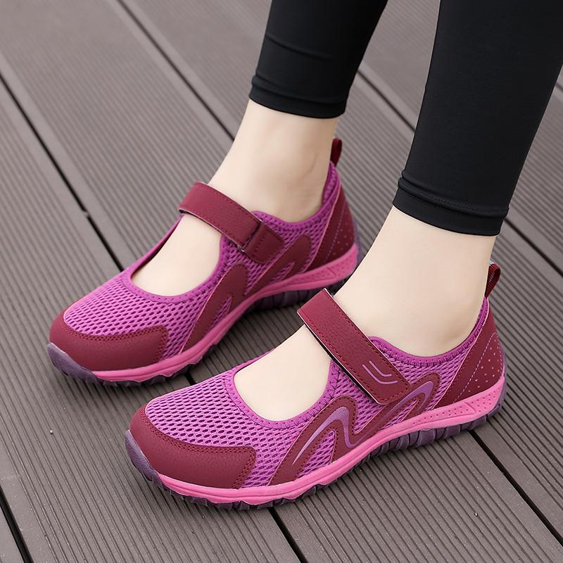 New Women's Walking Shoes, Lightweight and Breathable Mesh Dancing Shoes, Mom's Flat Bottom Anti Slip Walking Shoes, 2025 Summer