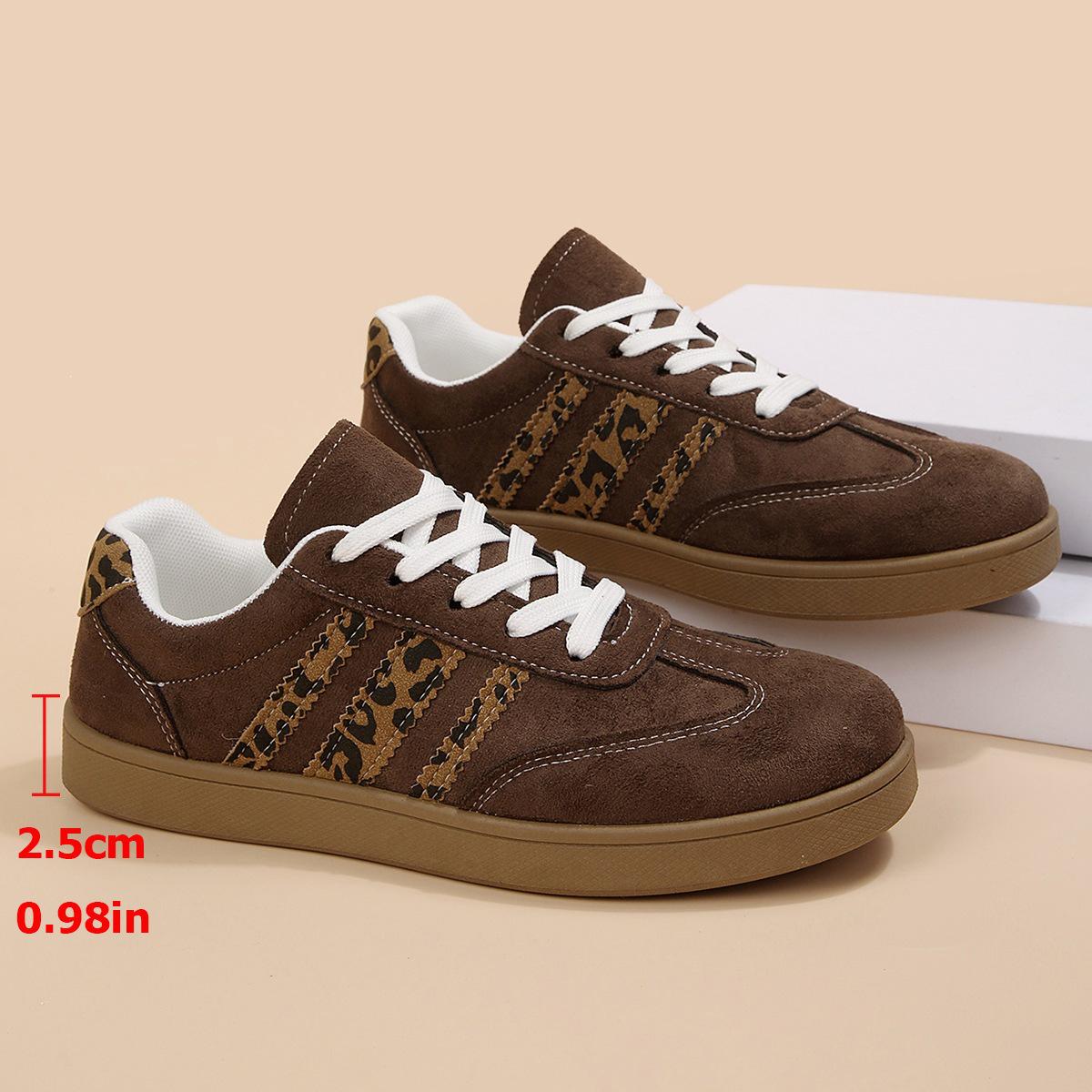 Women s Retro German Training Shoes: Lace-Up, Color Block, Leopard Print, Round Toe, Casual Flat Bottom. 43