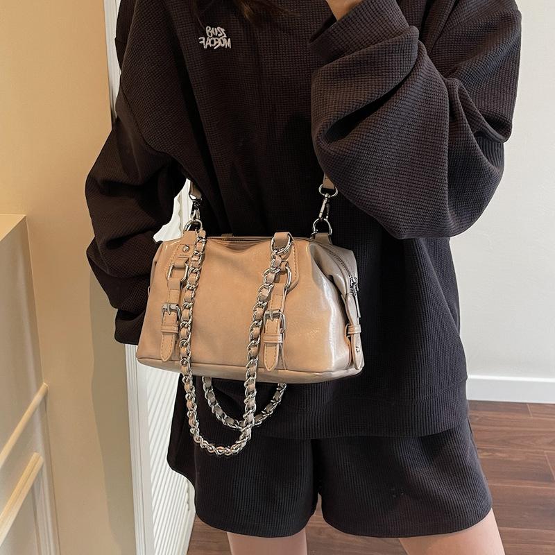 Popular Pleated Handbag Women's Summer New Textured Underarm Bag Fashionable Shoulder Bag