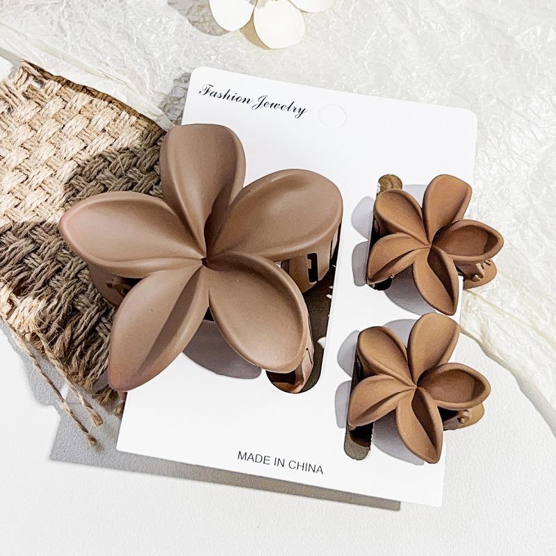 Frangipani Hairpin Beach Vacation Style Bauhinia Flower Updo Shark Hairpin Set