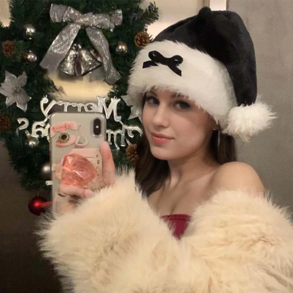 Women's Festive Plush Bow Hat - Black & Red Winter Headwear