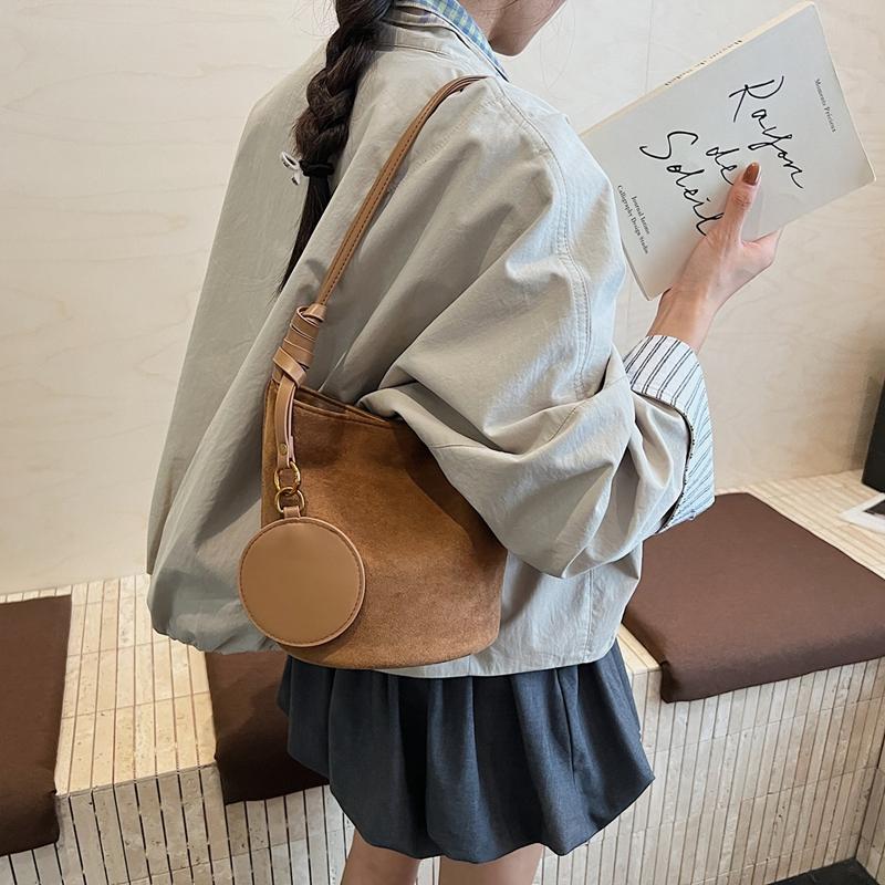 Korean niche ins suede suede surface retro bucket bag versatile shoulder messenger women tote bag