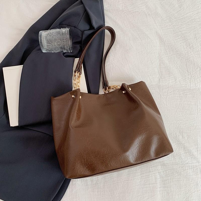 

Bag women s 2024 new fashionable large-capacity tote bag niche design college students class portable shoulder bag