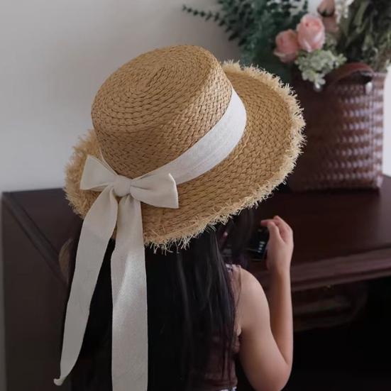 Children Straw Hat, Ribbon Bowknot Decor Wide Brim Beach Hat, Furry Trim Round Shape Summer Hat for Outdoor Play Travel
