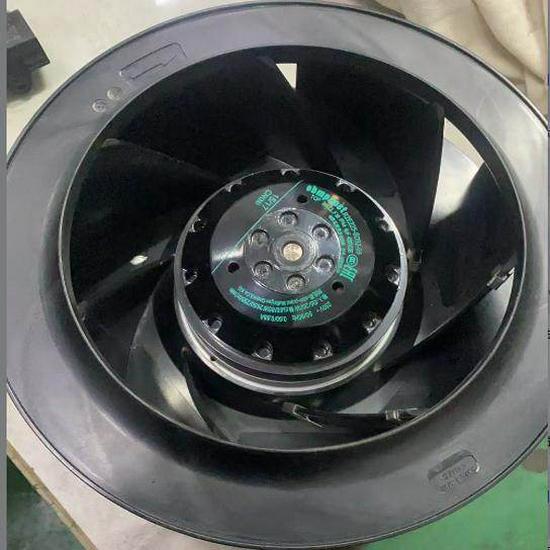 R2E225-BD92-12 & R2E225-BD92-09 M2E068-DF 230V 135/200W Imported Fan BD92-09