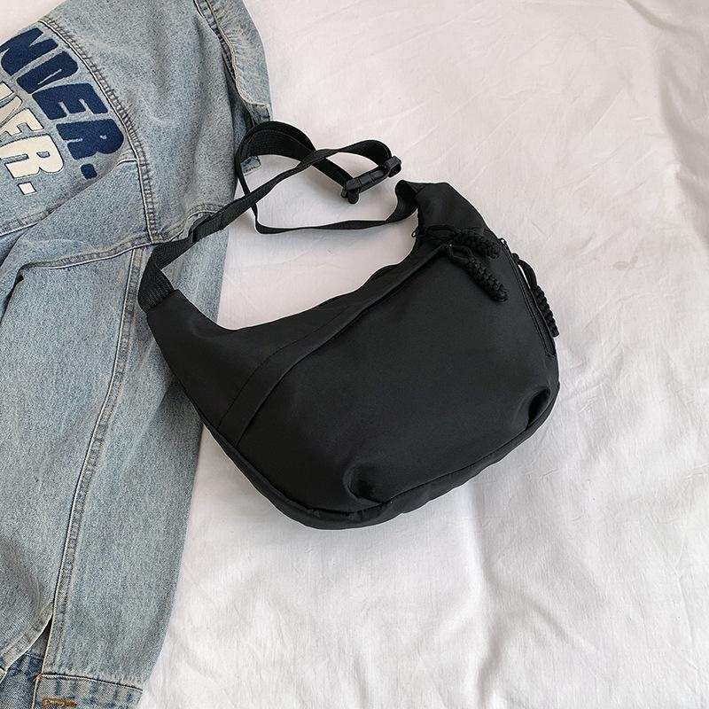 Fashion commuter large capacity shoulder messenger bag women's 2025 new casual fashion tote bag underarm bag