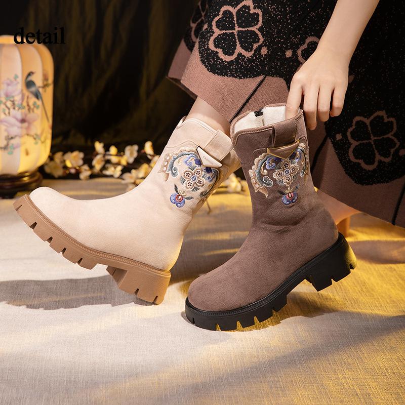 Women's Winter Snow Boots With Zipper Warm Non-Slip Low Chunky Block Heel Embroidered Ankle Booties Faux Fur Lined Walking Combat Boot Shoes for Women