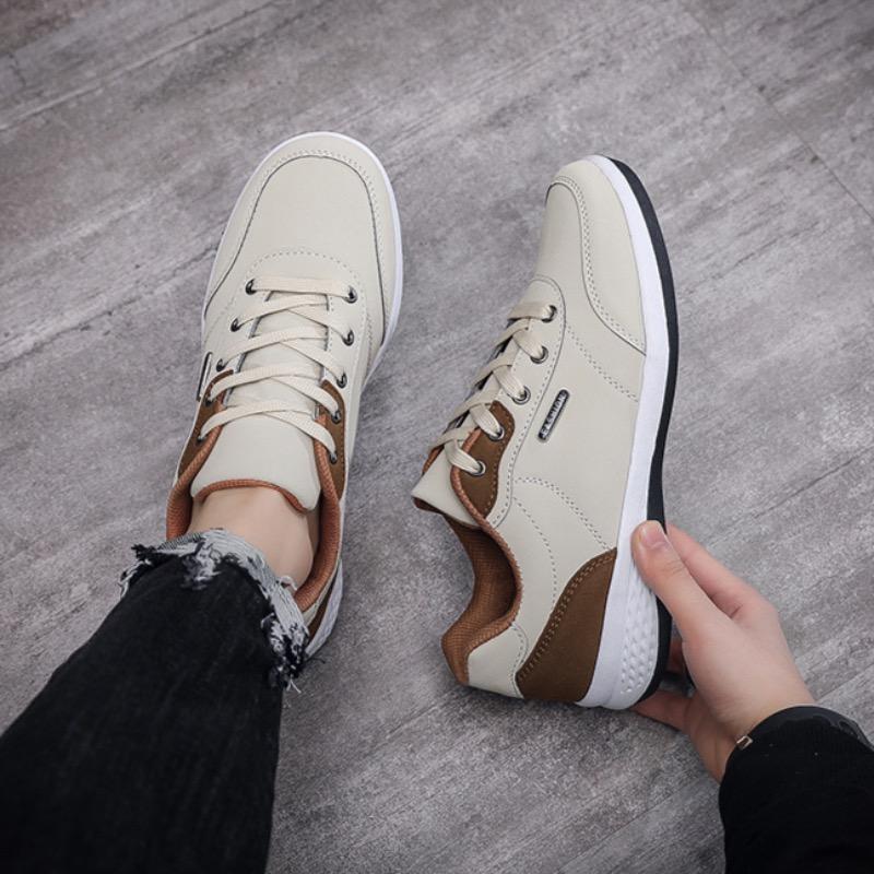 Sneakers for Men Fashion Leather Casual Shoes Light Walking Flats Comfort Sport Running Shoes for Men Non-Slip Vulcanized Shoes
