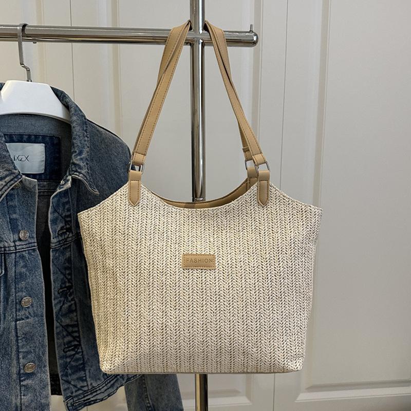 Handwoven Bags Women's 2025 New Popular Beach Vacation Shoulder Bag Large Capacity Tote Bag Straw Bag