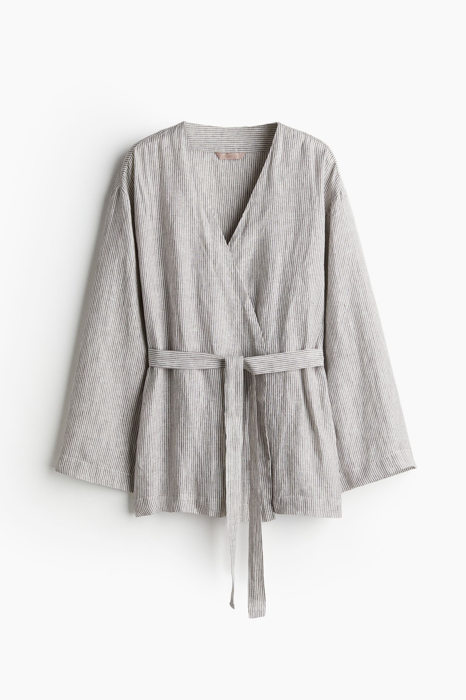 

Льняной топ с запахом