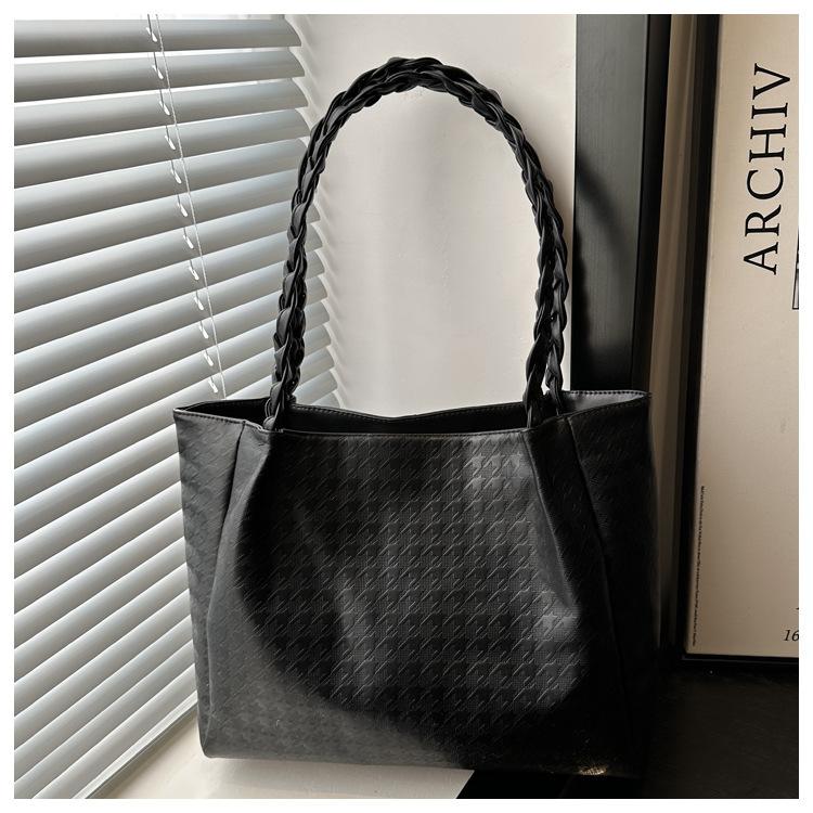 Fashion Retro Weaving Sense 225 New Trend Large Capacity Tote Solid Color Portable Shoulder Bag