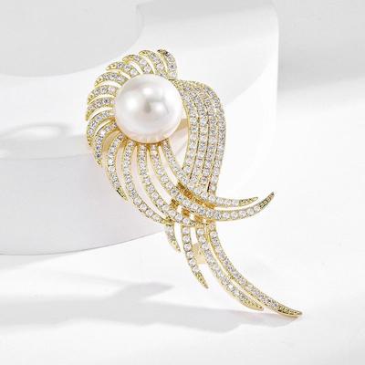 Angel Wings Brooch High-end Female Personality Feather Pearl Corsage Light Luxury Design Sense Pin Temperament Suit Accessories