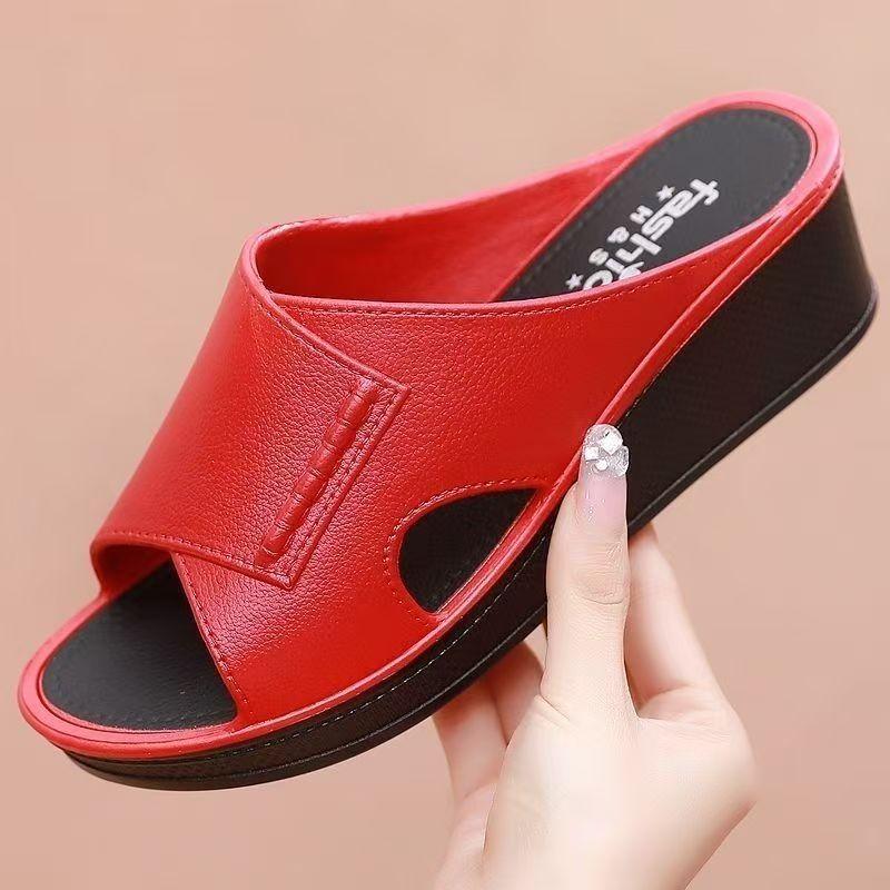 Moteriški vasaros nauji atviro piršto platforminiai pleištukai tuščiavidurės šlepetės minkštu padu neslystančios nuo kvapo namų šlepetės lauko šlepetės sandalai