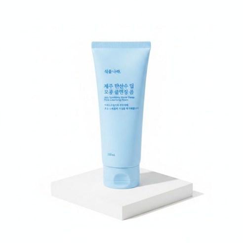 Jeju Sprankelend Water Diep Reinigend Schuim voor Poriën 150ml