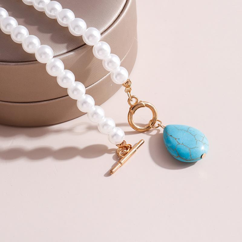 Minimalistische Temperament-Perlen-Schlüsselbeinkette, türkisfarbene Tropfen-Anhänger-Halskette