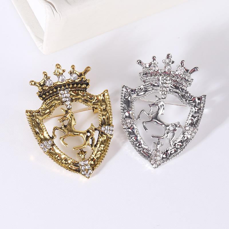 Colaxi Corona di Cristallo Regina Spilla Vintage Spilla Distintivo Cavallo Uomo Spille Mentali Gioielli