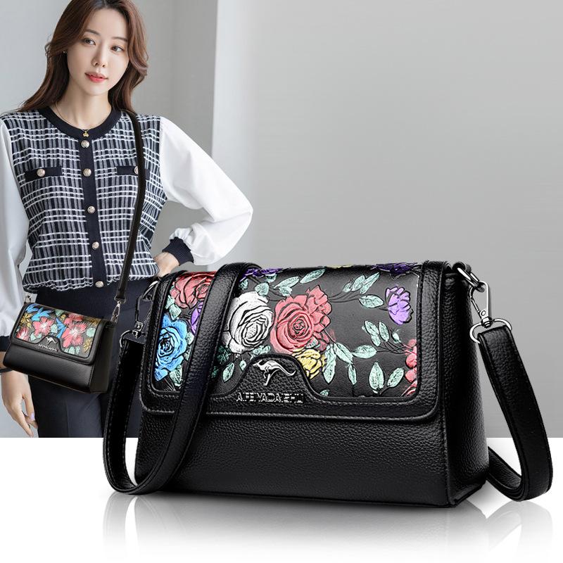 Small Square-shaped Handbag, Shoulder Bag with A Single Strap, Large Capacity, Fashionable Cross-body Bag, Mother's Bag