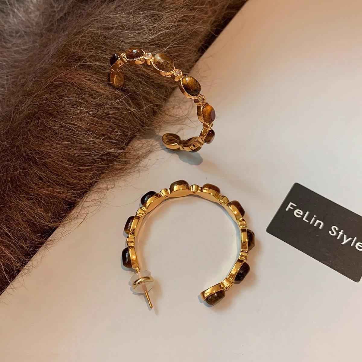 Sterling Silver Needle Natural Tiger s Eye Stone Maillard Wind Large Earrings Women s Circle Autumn and Winter Retro Premium Ear Jewelry