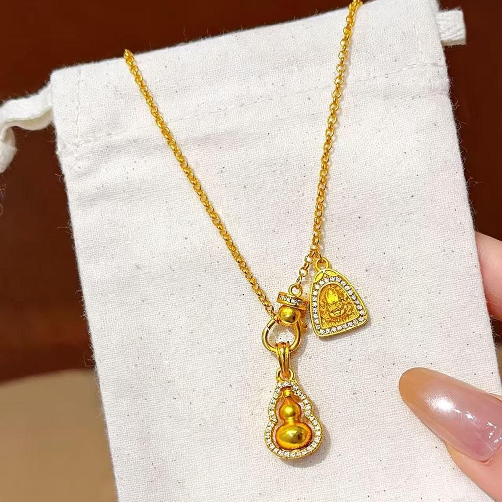 Xiaohongshu Style Gold Gourd Pendant Necklace with Rotatable Diamond Accents for Wealth and Prosperity