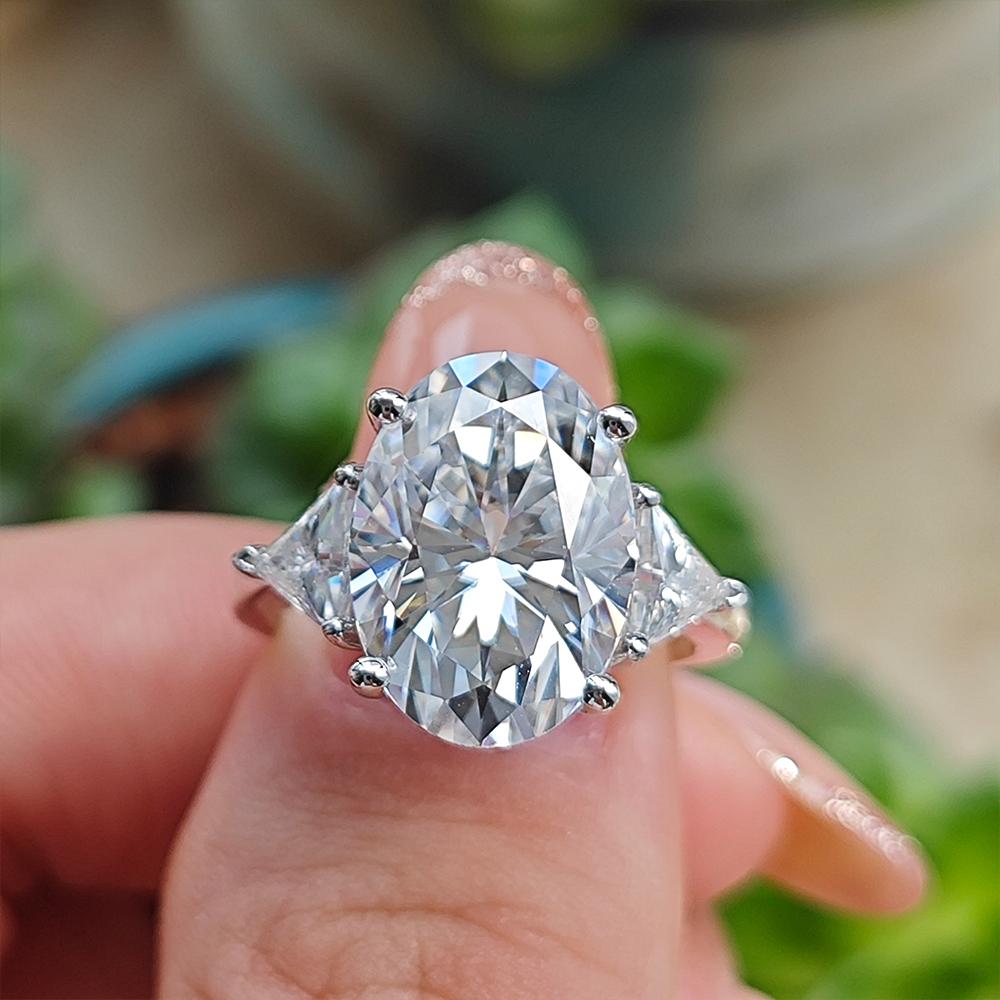 9CTTW Oval Cut Full Moissanite Engagement Ring for Women   Copper3 Stone Triangle Diamond Ring Wedding Bands Jewelry