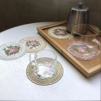 Prostírání ve stylu Court Vintage Krajka Podložka Podložka na stůl Výšivka Řemeslné misky Šálky na kávu Podložka podložka na stůl v evropském stylu Látka proti opaření