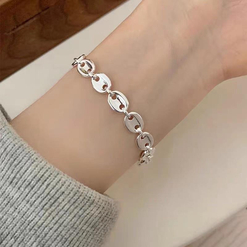 High-End Luxury Korean Simple Planet Bracelet for Girls and Besties