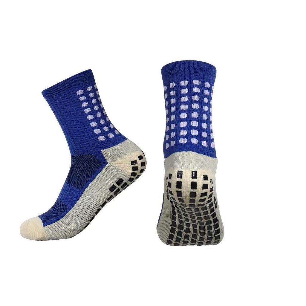 Exclusive E-commerce Football Set: Socks, Shin Guards, Knee Pads, Bandages & Storage Bag