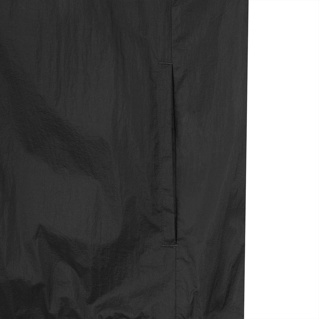 Fruit Of The Loom Pouch Lightweight Windbreaker (Black)