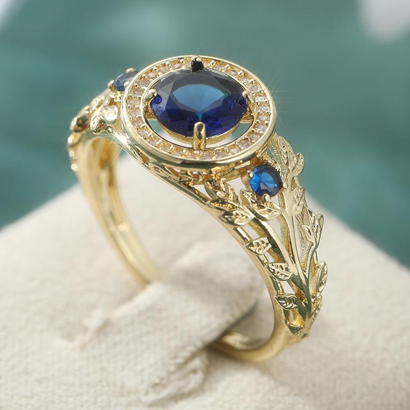 Gorgeous Inlaid White Blue CZ Women's Ring Sparkling Gold Color Hand Carving Leaf Daily Wear Party Jewelry Anniversary Gift