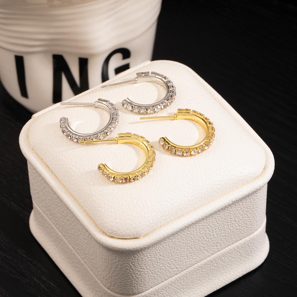 Fashion Light Luxury Temperament Sense Women Super Flash Creative Simple Circle C-Shaped Earrings