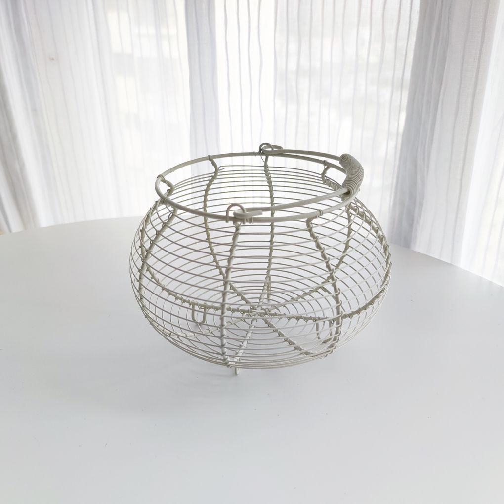 Round Hand-held Woven Iron Egg Basket for Kitchen Use