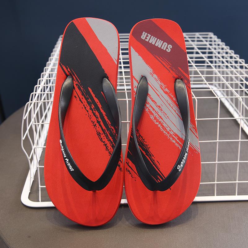 Slippers men's summer flip-flops new non-slip beach sandals lightweight fashion rubber shoes