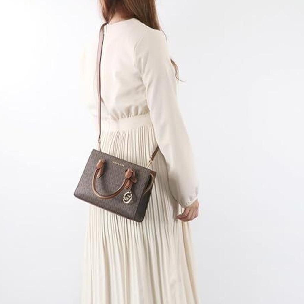 Michael Kors Mk Sheila Classic Logo Pendant Zipper Tote Bag Shopping Bag Coated Canvas Shoulder Handheld Crossbody Small 35S3G6HS5B-BROWN