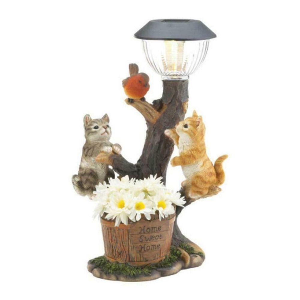 Garden Decor Cat Sculpture Solar Garden Animal Statue Animal Light Decor Squirrel Statue Ornament