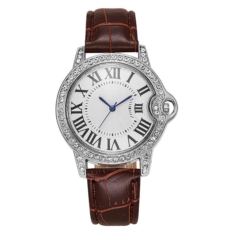 Trendy and Fashionable Women's Leather Strap Watch with Diamond Inlay Water Diamond Wine Barrel Women's Quartz Watch