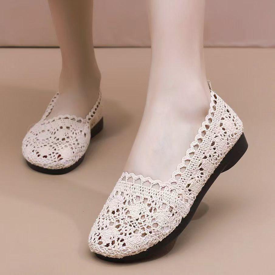 Women's Summer New Mesh Hollow Out Casual Shoes Soft Sole Non Slip Round Toe Shallow Slip On Flat Sole Shoes Lightweight Sandals