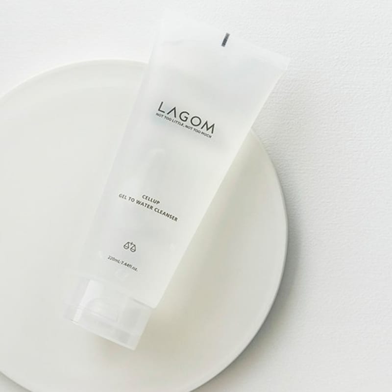 

[Lagom] Гель-пенка для умывания Celeb 65 мл, 220 мл (Выберите 1) 220ml