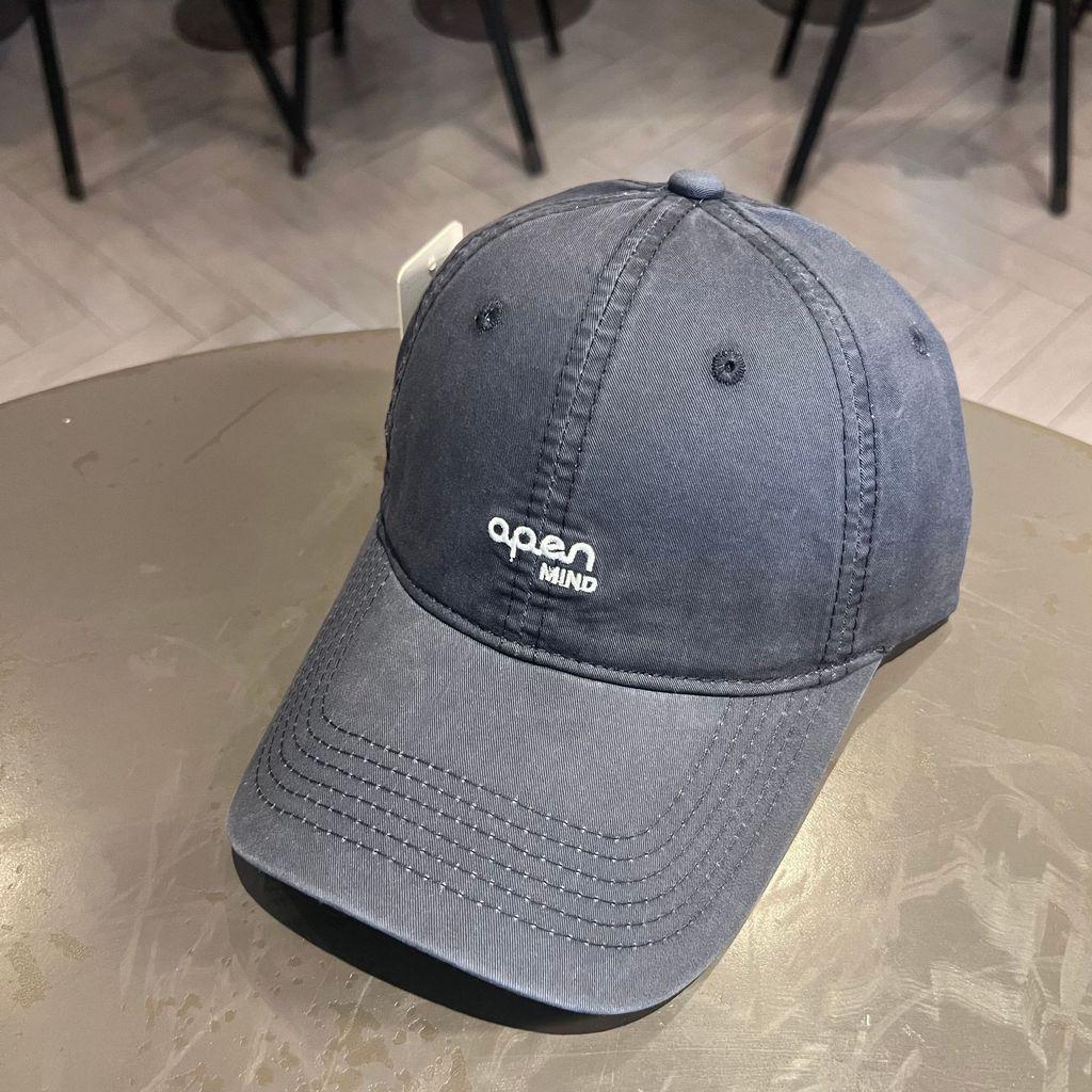 Casual Unisex Cotton Baseball Cap With Adjustable Fit And Embroidered Letter Pattern For Summer And All Seasons