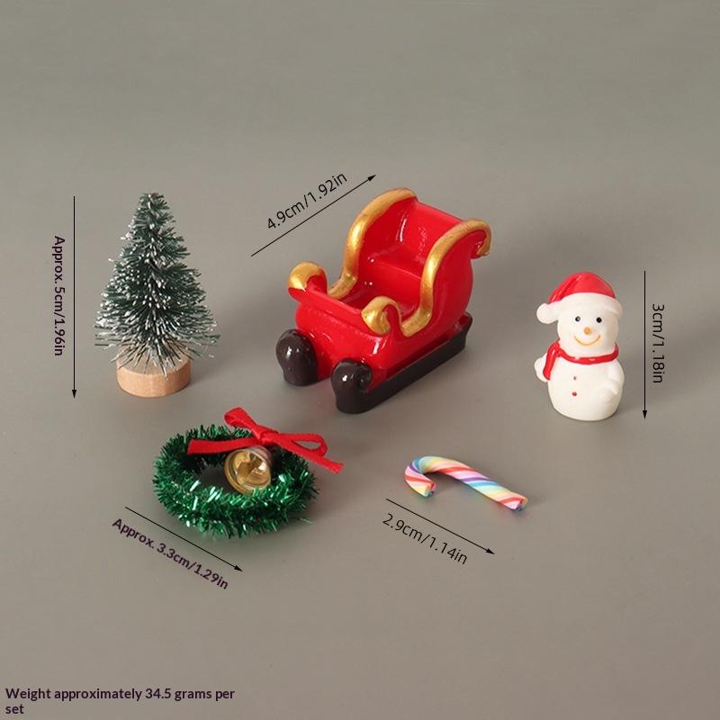 4/5/6/7 Pcs Christmas Miniature Decor Set With Snowman Sleigh Tiny Pine Tree Wreath For Home Desktop DIY Crafts