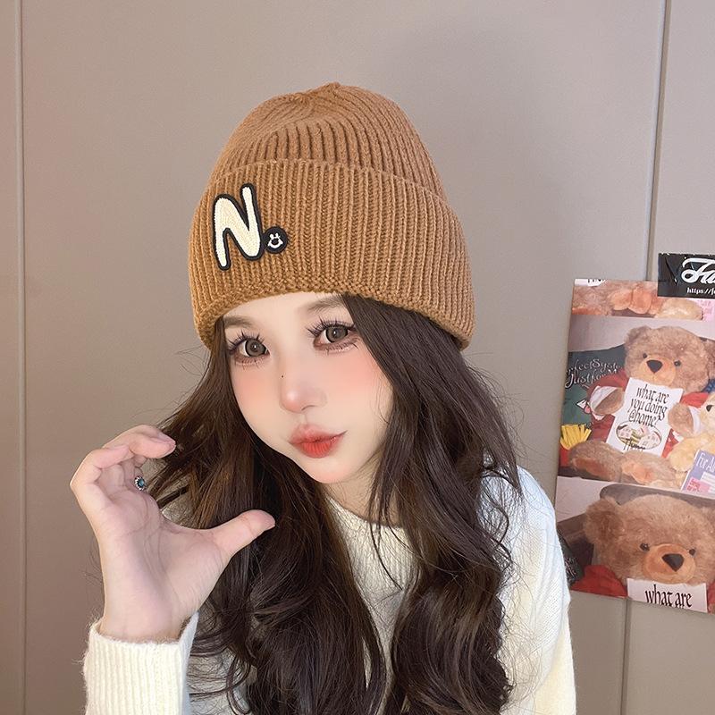 Women's Autumn and Winter New Dopamine Wool Hat Korean Versatile Knitted Hat Student Outdoor Warm Face Showing Small Cold Hat