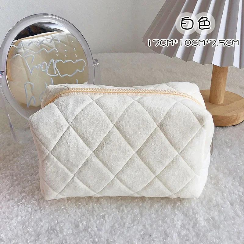 Large-capacity Storage Bag Soft and Comfortable Pillow Bag Student Cute Cosmetic Storage Bag Women Travel Make Up Toiletry Bags
