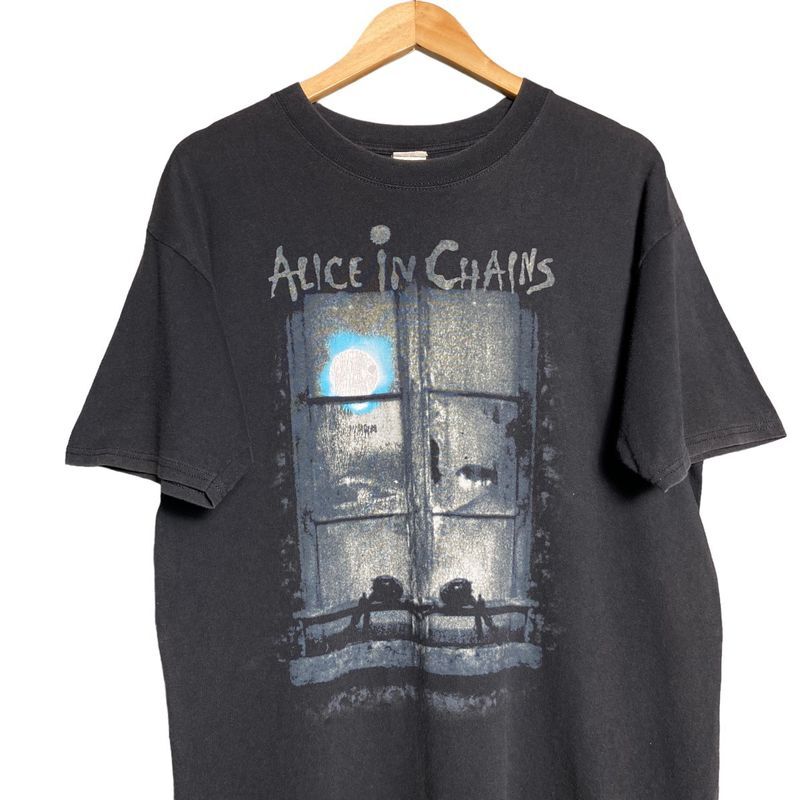 

Alice In Chains Grunge Rock Tour Band Unisex Tshirt Reprint S-5XL Unisex T-Shirt XXXXL