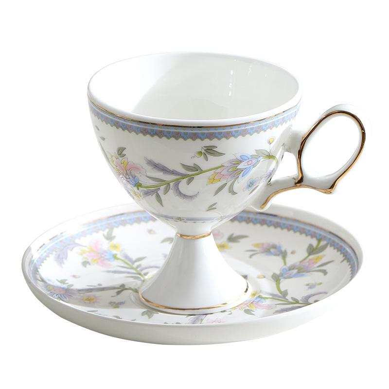 

French court relief flower vine coffee cup saucer retro high value Phnom Penh bone china mug ceramic restaurant teacup 260ml