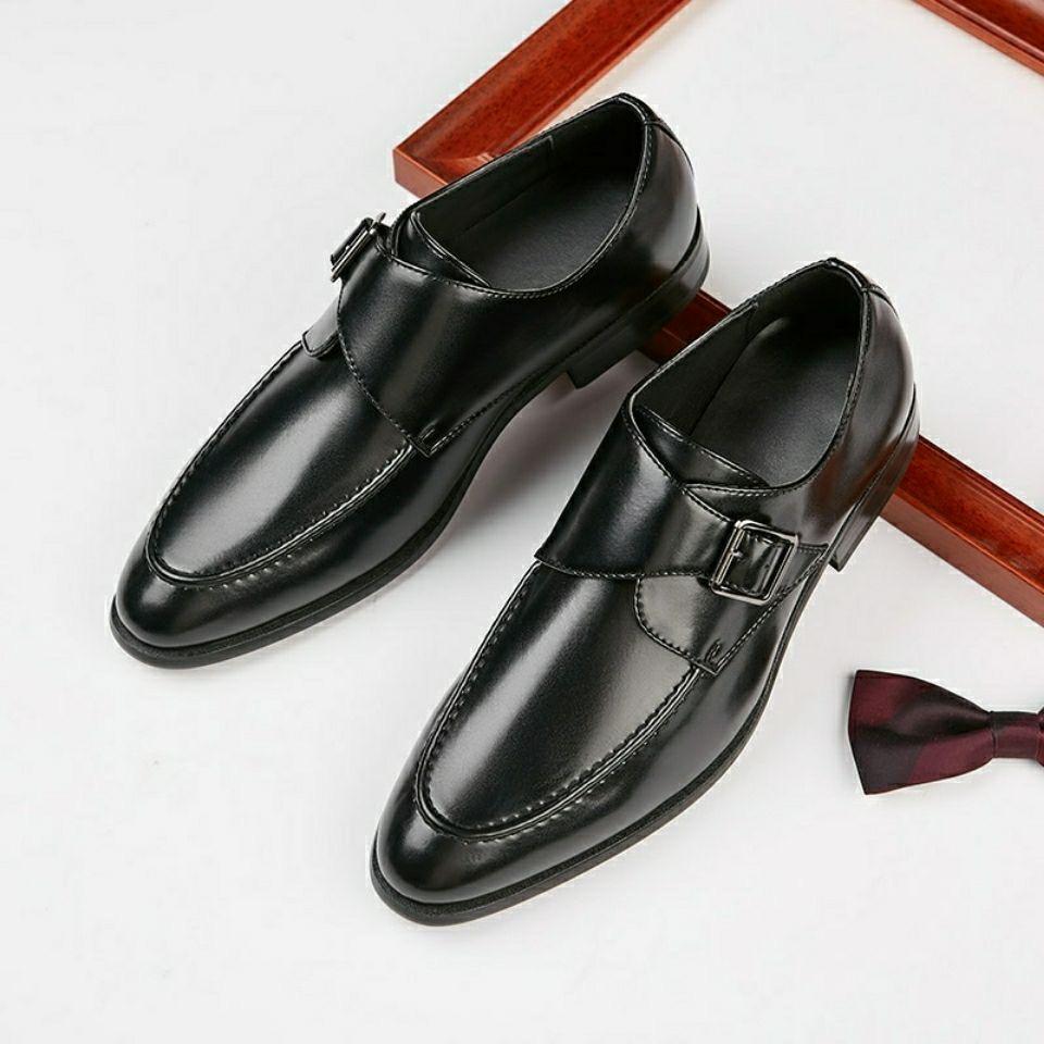 2024 New British Buckle Slip-On Business Formal Leather Shoes Men's Gentleman Dress Loafers Breathable Tide Shoes Size 39-45
