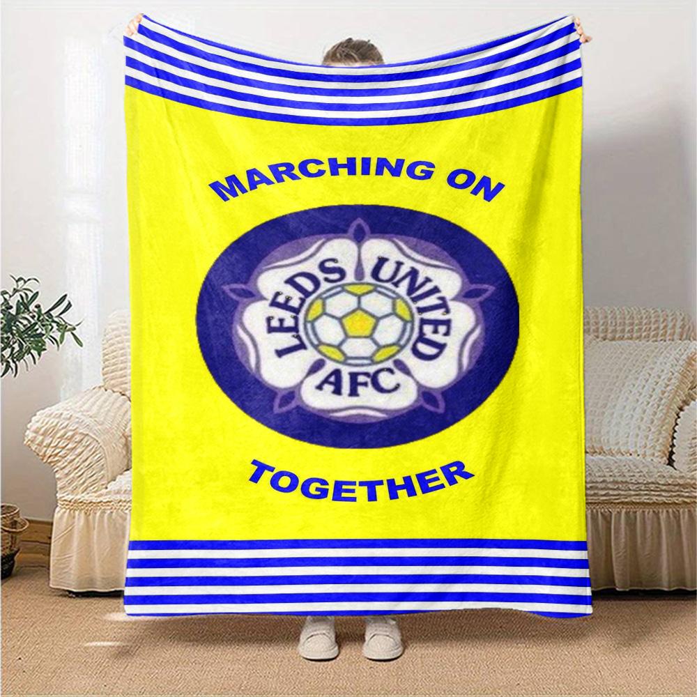 Leeds United Print Flannel Blanket High Quality Warm Comfortable Cover for All Seasons Perfect for Gifts Home Decor