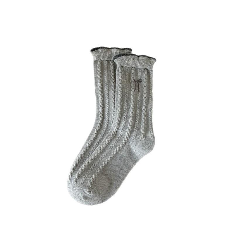 Women's Wool Socks: New Autumn & Winter Style, Lace Bow Embroidery, Fleece-Lined, Thick Knit, Warm Mid-Calf Socks