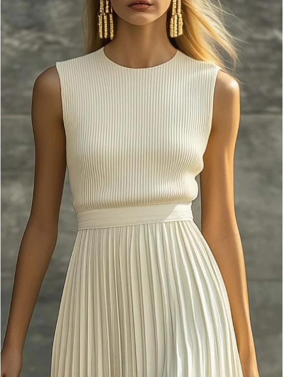Elegant Cream Chiffon Pleated Long Skirt - Comfortable and Casual European & American Style