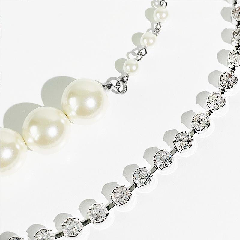Luxury Double-Layer Clavicle Chain Necklace with Pearls and Diamonds