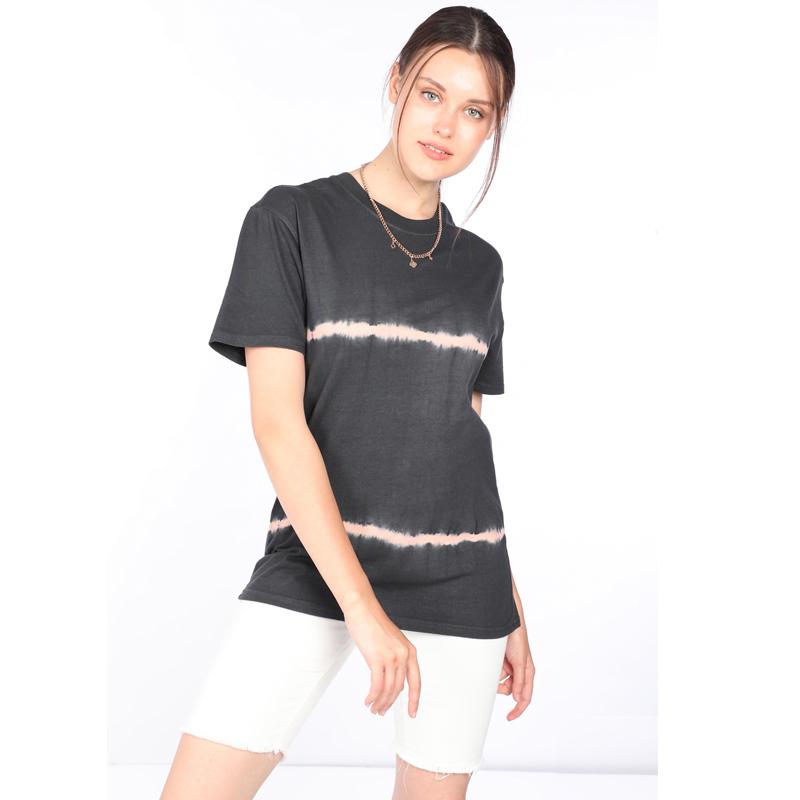 

Женская футболка антрацитового цвета с круглым вырезом и узором S дым