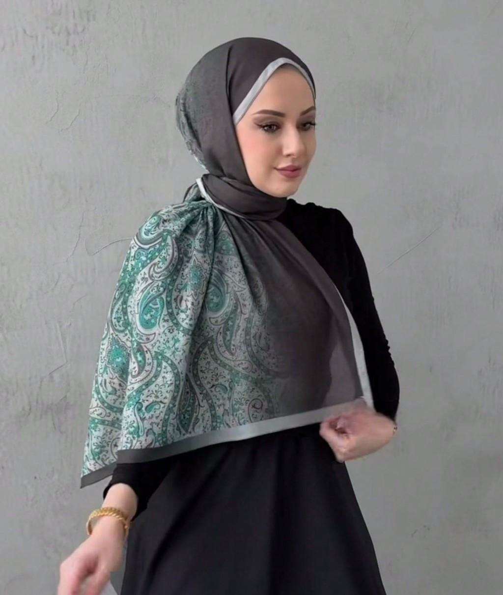 Minimalist Long Chiffon Scarf With Soft Breathable Fabric For Casual Beachwear зелёный